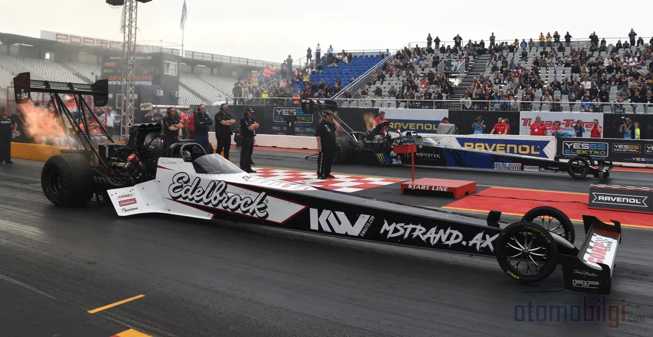 Three countries, a few legendary tracks, and ten-thousand-horsepower Top Fuel machines: the European drag racing championship moves forward with few races but plenty of confident excitement.
