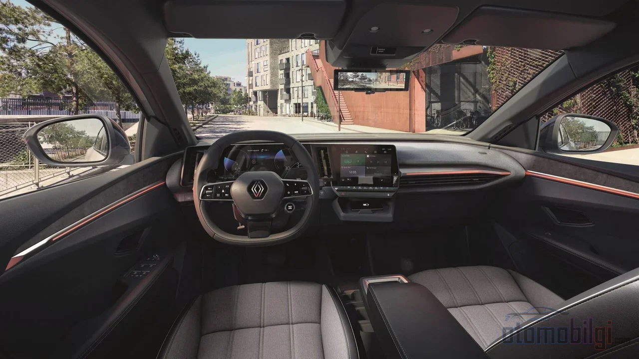 Kameralı yan aynalar, Google'ın gömülü ekosistemi ve Harman Kardon ses sistemi, Megane E-Tech'i telefonsuz yaşamaya alıştırıyor.