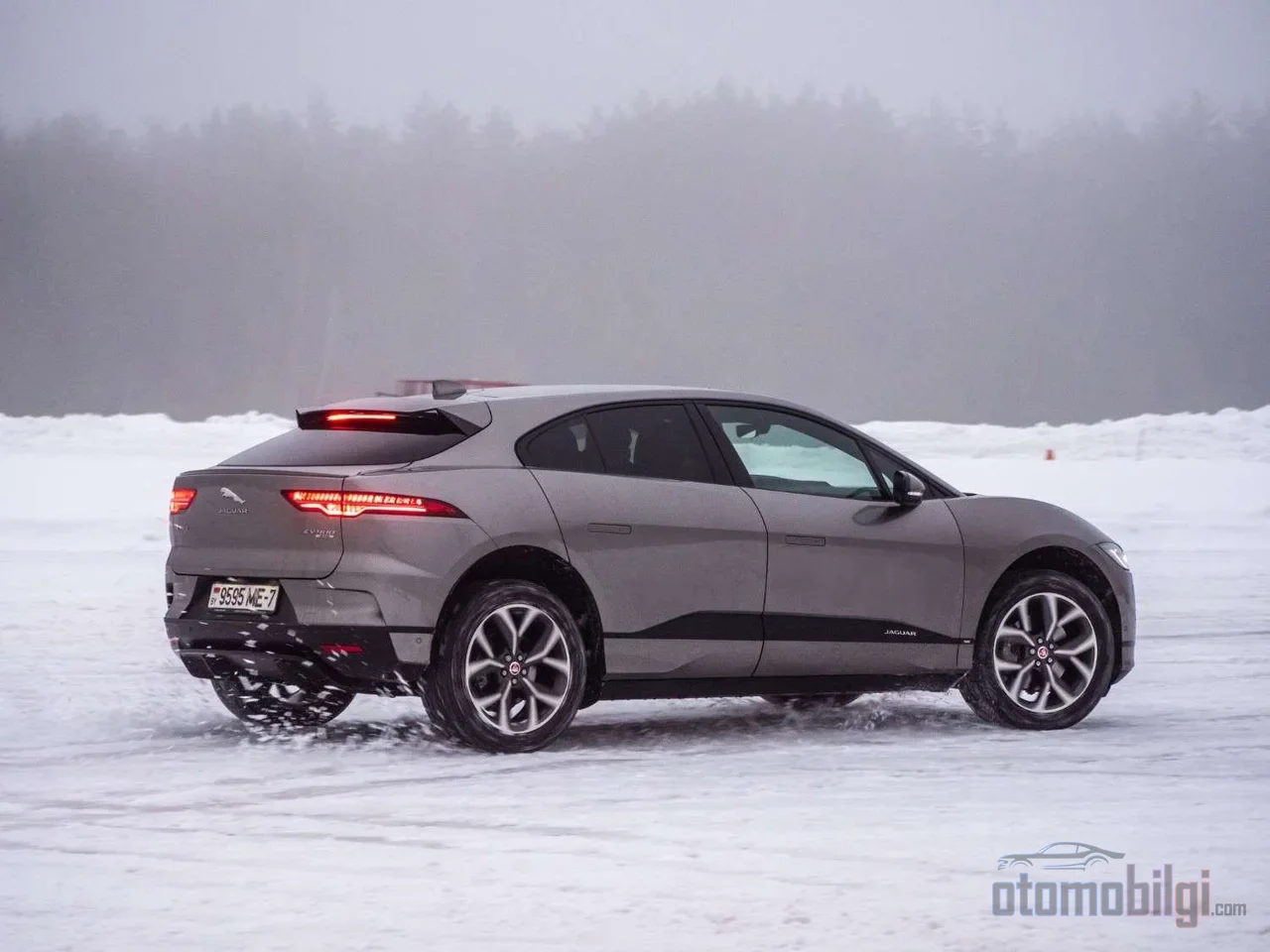 The real culprit behind winter range loss isn't the battery, it's cabin heating: at -10°C the loss can climb up to 40%.