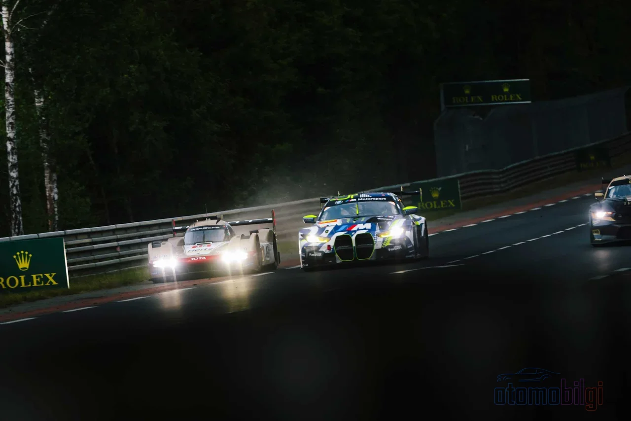 Le sort de la course se joue souvent dans les 30-37 secondes passées dans le stand ; le reste est le fruit d'un plan de travail élaboré toute la nuit.