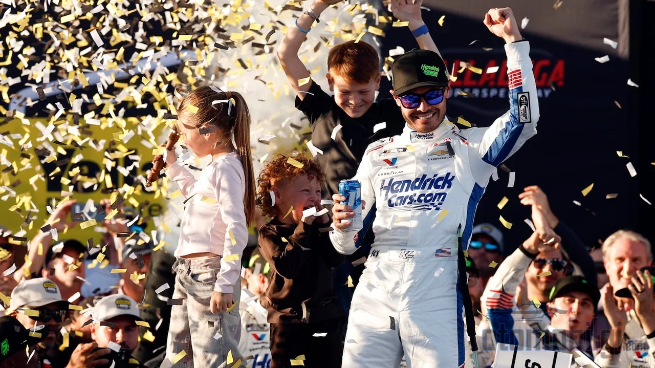 It was unclear until the final corner at Talladega who would win; Larson charged from 11th place on the last lap to snatch the victory and a 73-point championship advantage.