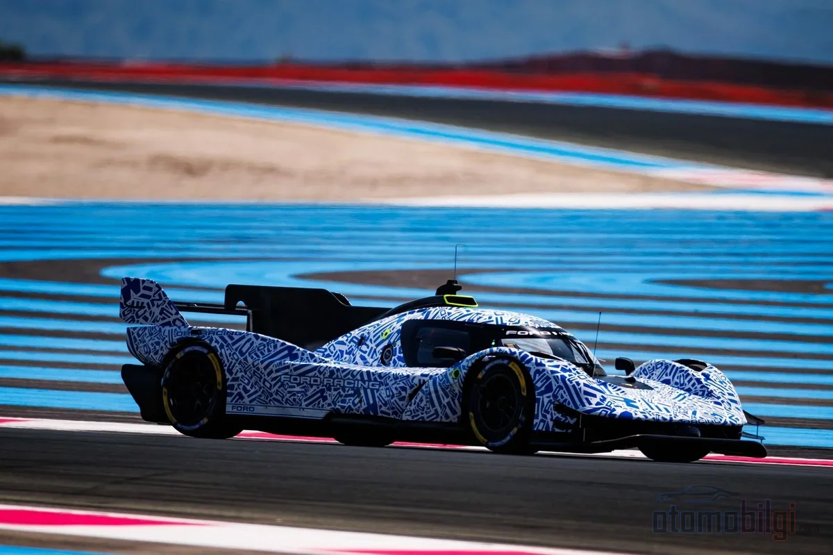 Ford's first overall-class return since 1969 brings the shadow of the GT40's four victories back to the stage shared with Ferrari, Toyota, and Porsche.