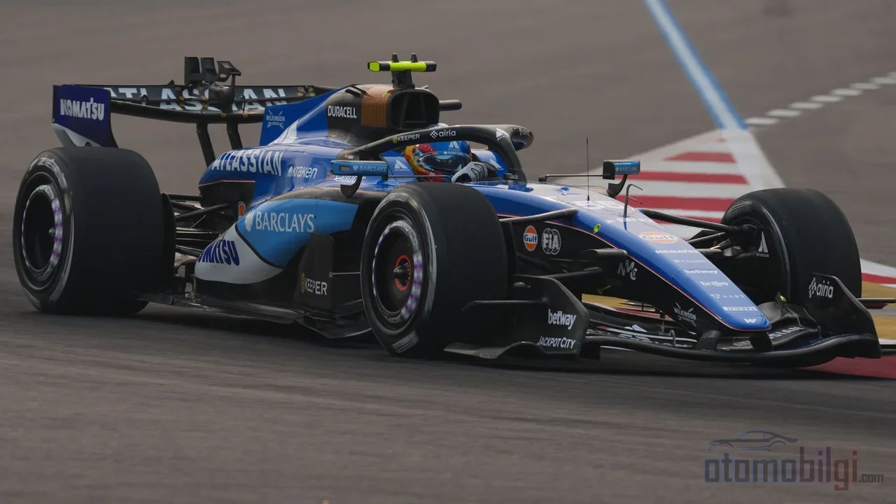 FIA is once again under fire after a human error in the Singapore sprint qualifying left Carlos Sainz without Overtake Mode and led to his elimination.