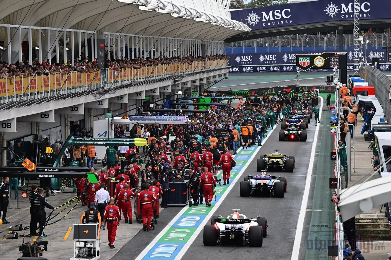 2026'da ilk kez kendi motorunu sahaya sürecek Red Bull'un asıl sınavı, o ilk sezonu nasıl kapattığında ortaya çıkacak.