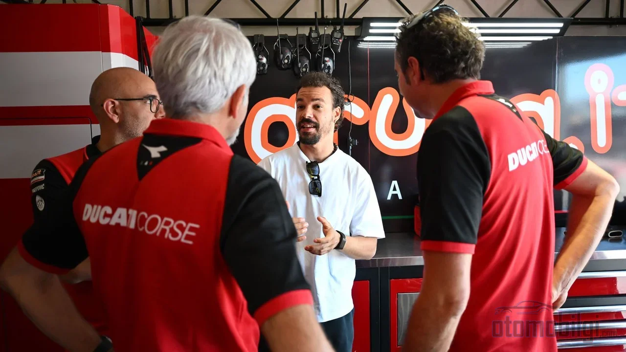 A career shaken in MotoGP has become the most valuable asset in Ducati's 2027 strategy, as it rearranges its pieces in Superbike.