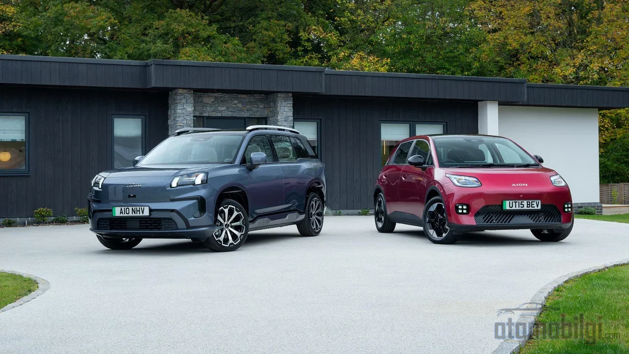 GAC announced its sharp pivot to PHEV without straying from the fully electric path with the Aion GS7, which made its debut in Paris.