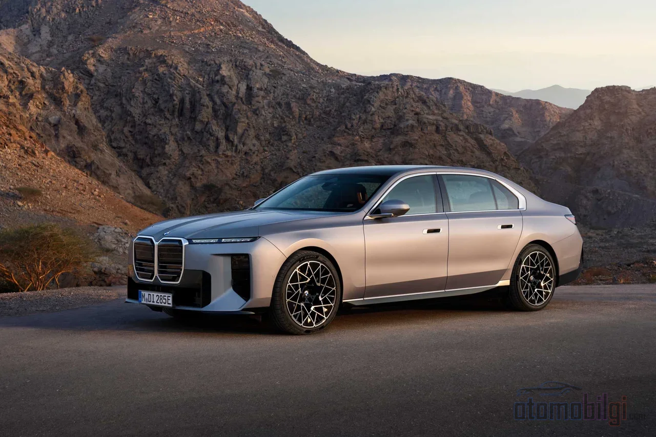 BMW is turning the luxury sedan into a business model by offering fleets of drivers a five-year unlimited-kilometer service and safety subscription in a single package.