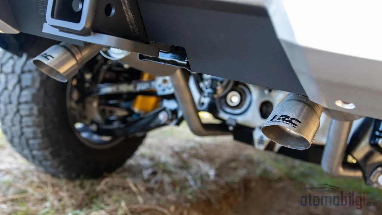 Honda'nın havacılık sınıfı alüminyumdan 10.000 ton basınçla dövdüğü off-road jant, fabrika jantından 100 kg daha fazla yük taşıyor.