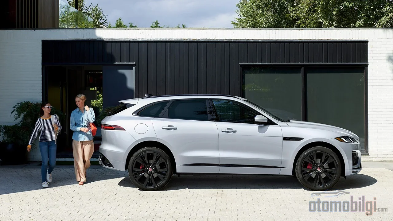 Jaguar's second step into the electric era will be an SUV: following the Type 01 reveal, engineering has given away its next target without waiting.