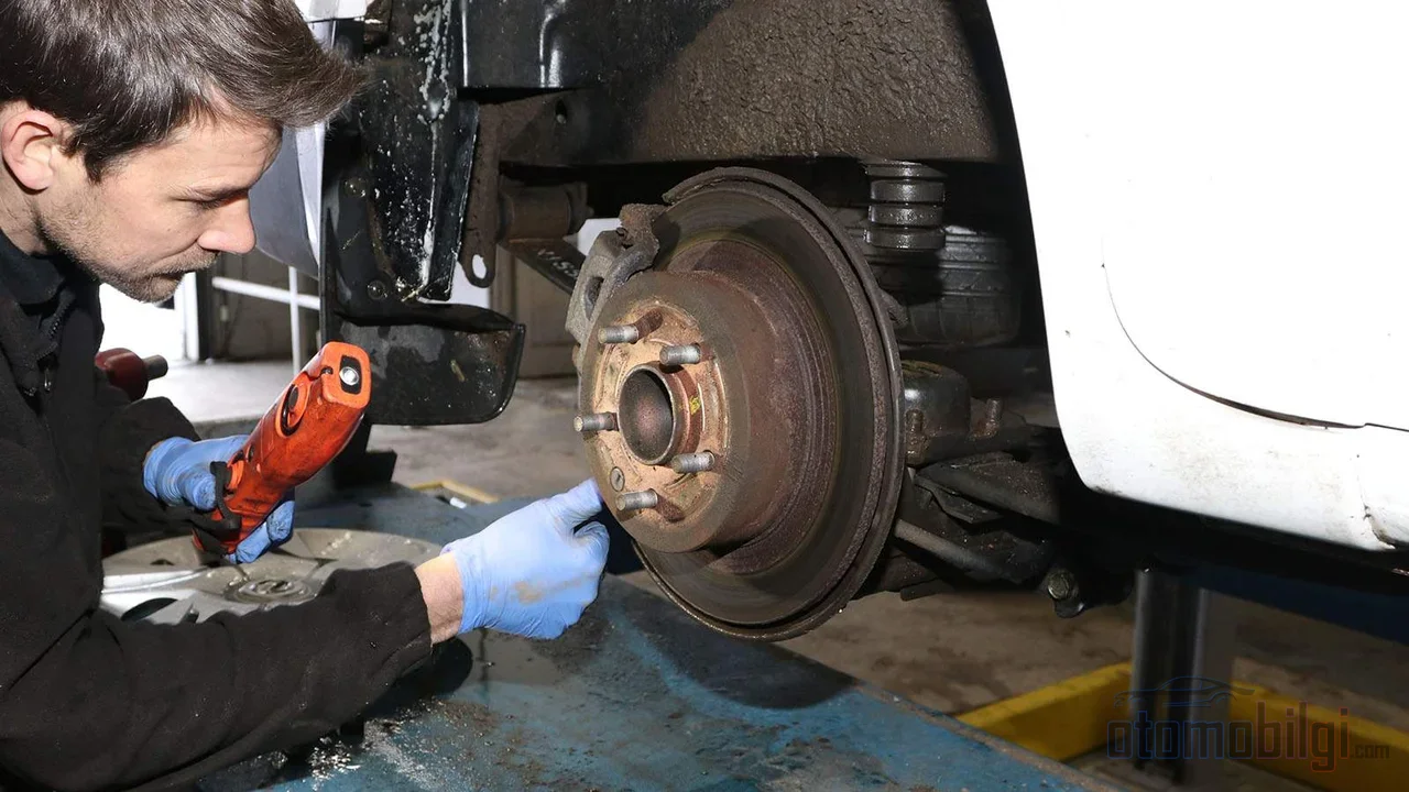 Regenerative braking in hybrid cars extends brake pad life beyond 100,000 km, but rust and seized calipers emerge as new maintenance risks.