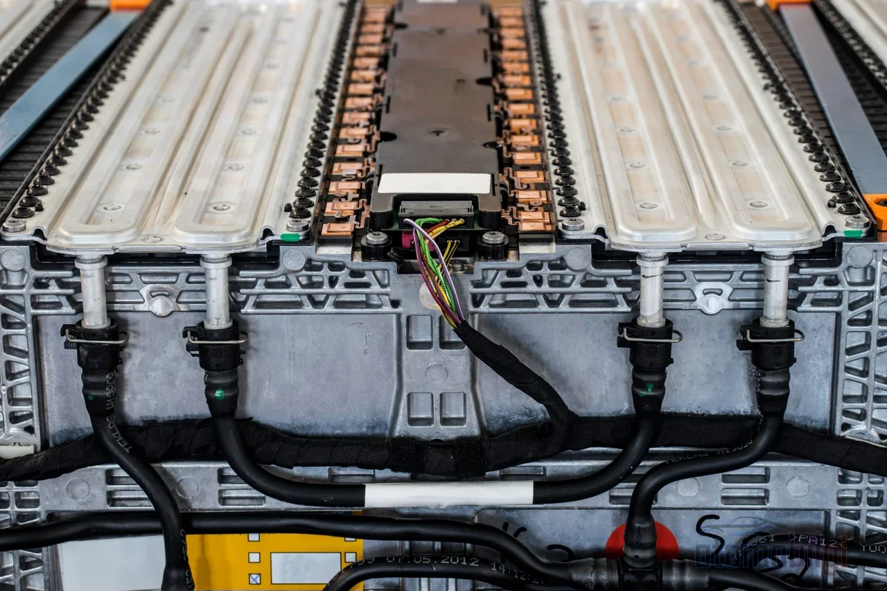 Hybrid batteries generate heat with every discharge; if left unchecked, the lost capacity never comes back.