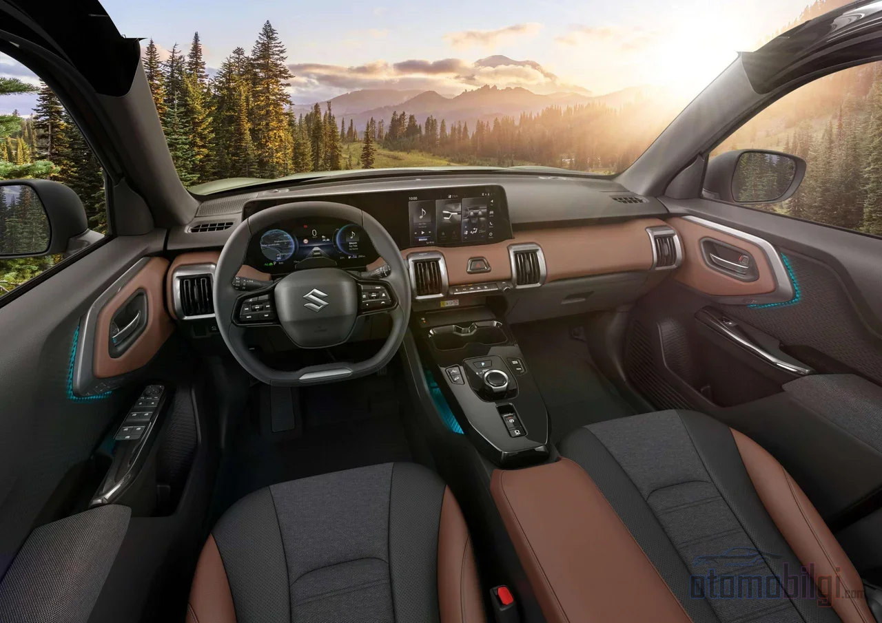 Vitara'nın 9 inçlik ekranı ve kablosuz CarPlay'i güncel, ama bagaj hacmi küçük ailenin kararını belirleyen gerçek ölçü oluyor.