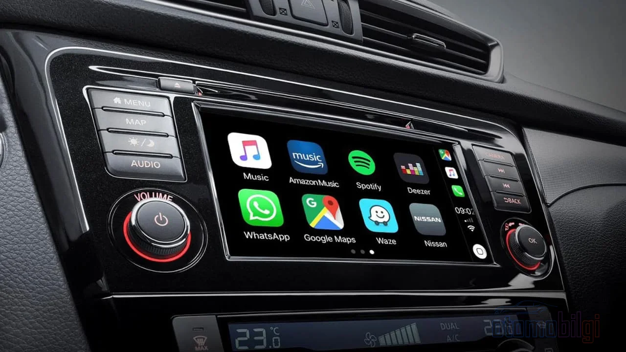 Android Automotive OS ile telefon artık gereksiz; arabanın kendi işlemcisi, kendi ekranı ve kendi işletim sistemiyle uygulamalar doğrudan araçta yaşıyor.