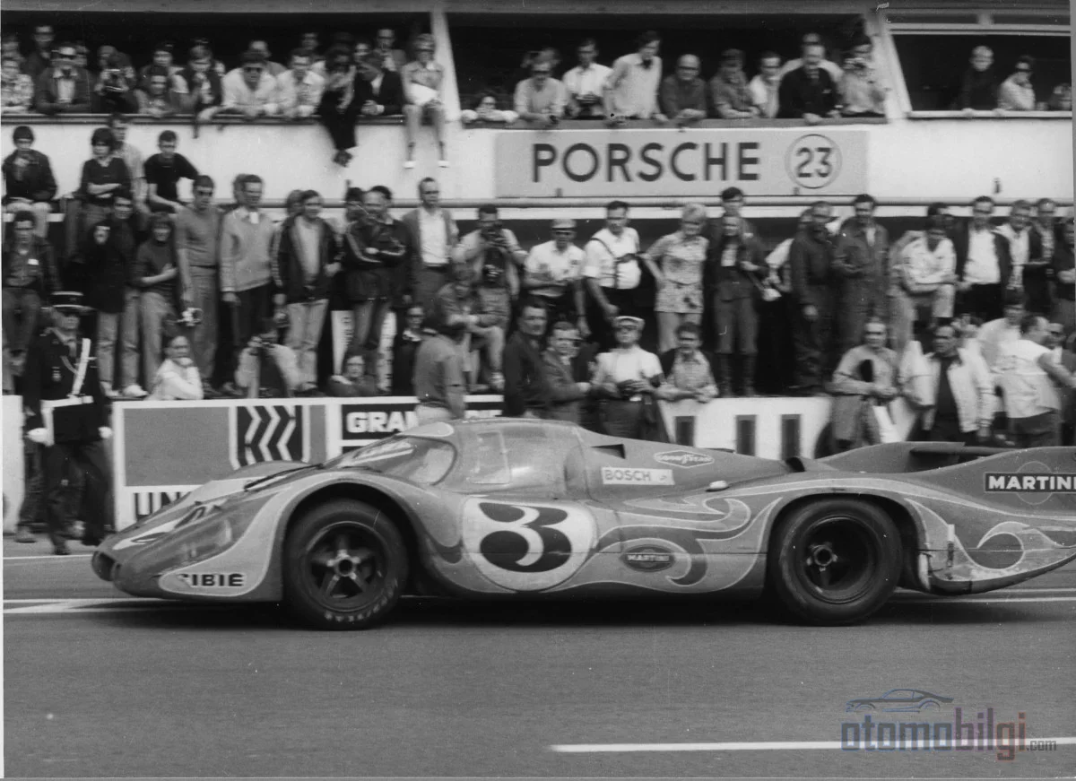 Porsche, yang 19 kali mencapai kemenangan dalam neraka 24 jam Le Mans, adalah penguasa tak terbantahkan dari balap ketahanan.