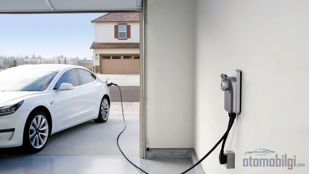 In 2026, good consumption for a compact electric vehicle is 16 kWh/100 km; below 14 means efficient, while above 20 signals a heavy body.