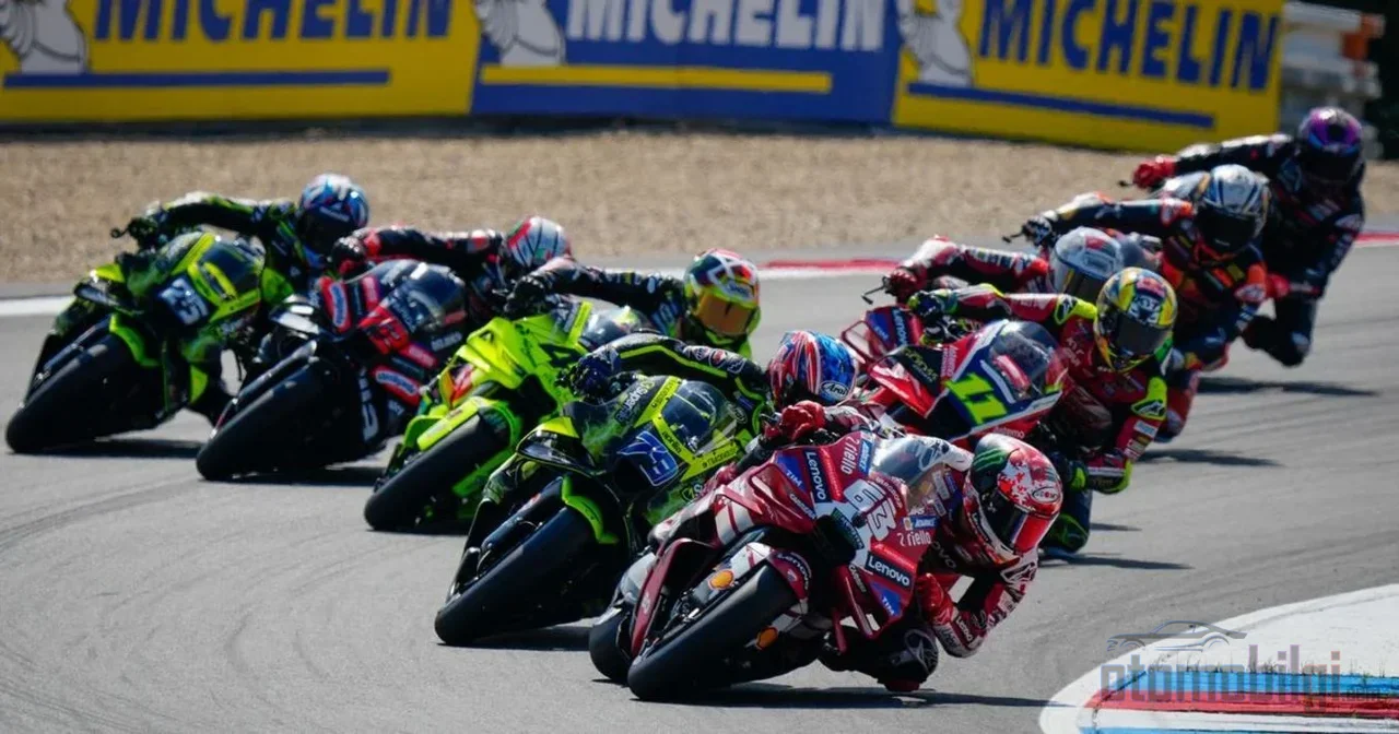 Yazılım savaşının öyle bir noktaya geldi ki, MotoGP'de pistte yarışan artık motosikletler değil, birbirini denetleyemeyen gizli kodlar olmuştu.