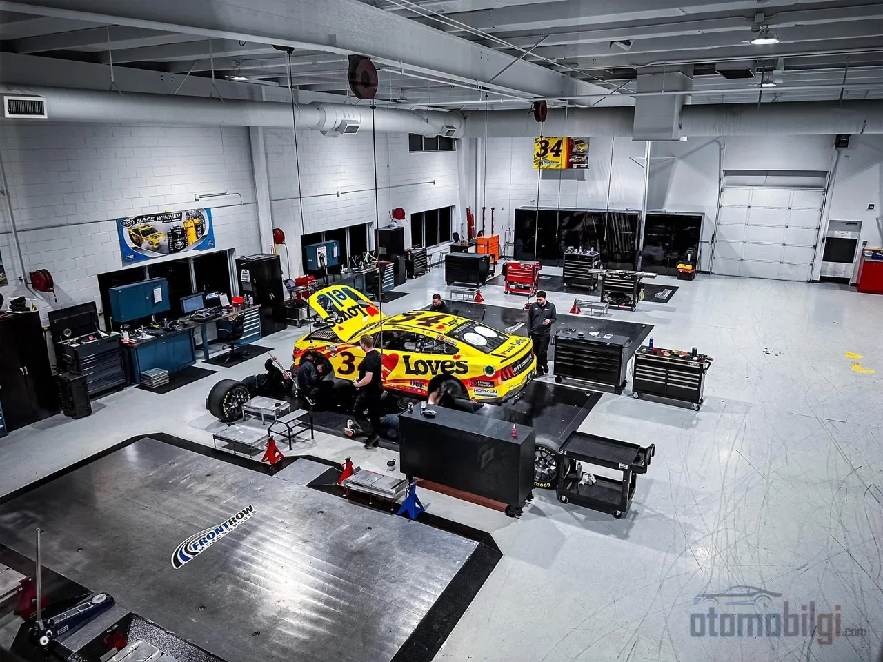 The same Next Gen car, with a camber that leans left on short ovals, turns into a closed-grille drafting hunter on superspeedways; the winning setup carries the track's fingerprint.