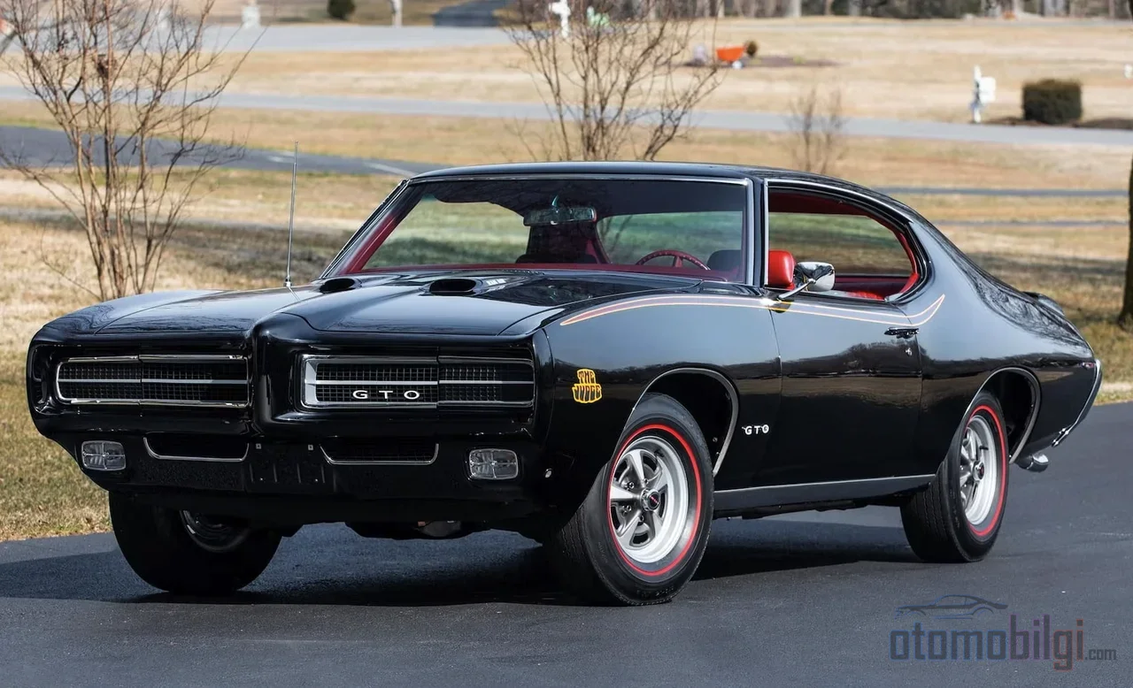 Born in 1964 with the Pontiac GTO, muscle cars went far beyond being merely an automobile class and became the four-wheeled symbol of American rebellion.