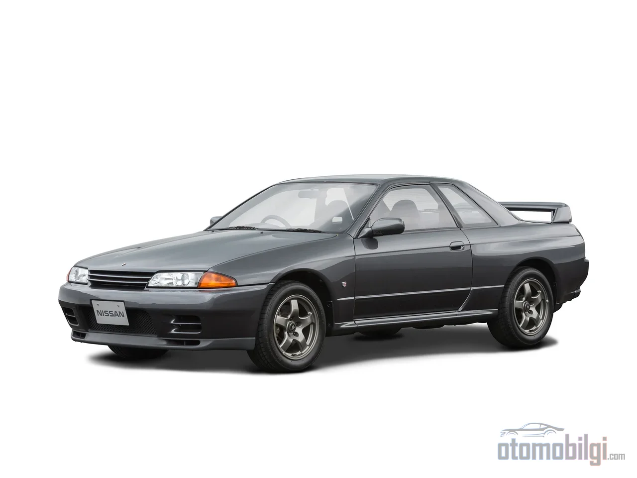 Bir Skyline GT-R artık 56.000 dolardan başlıyor; Initial D'nin ekranda ürettigi hayranlık, otuz yıl sonra müzayede salonlarında nakde dönüyor.