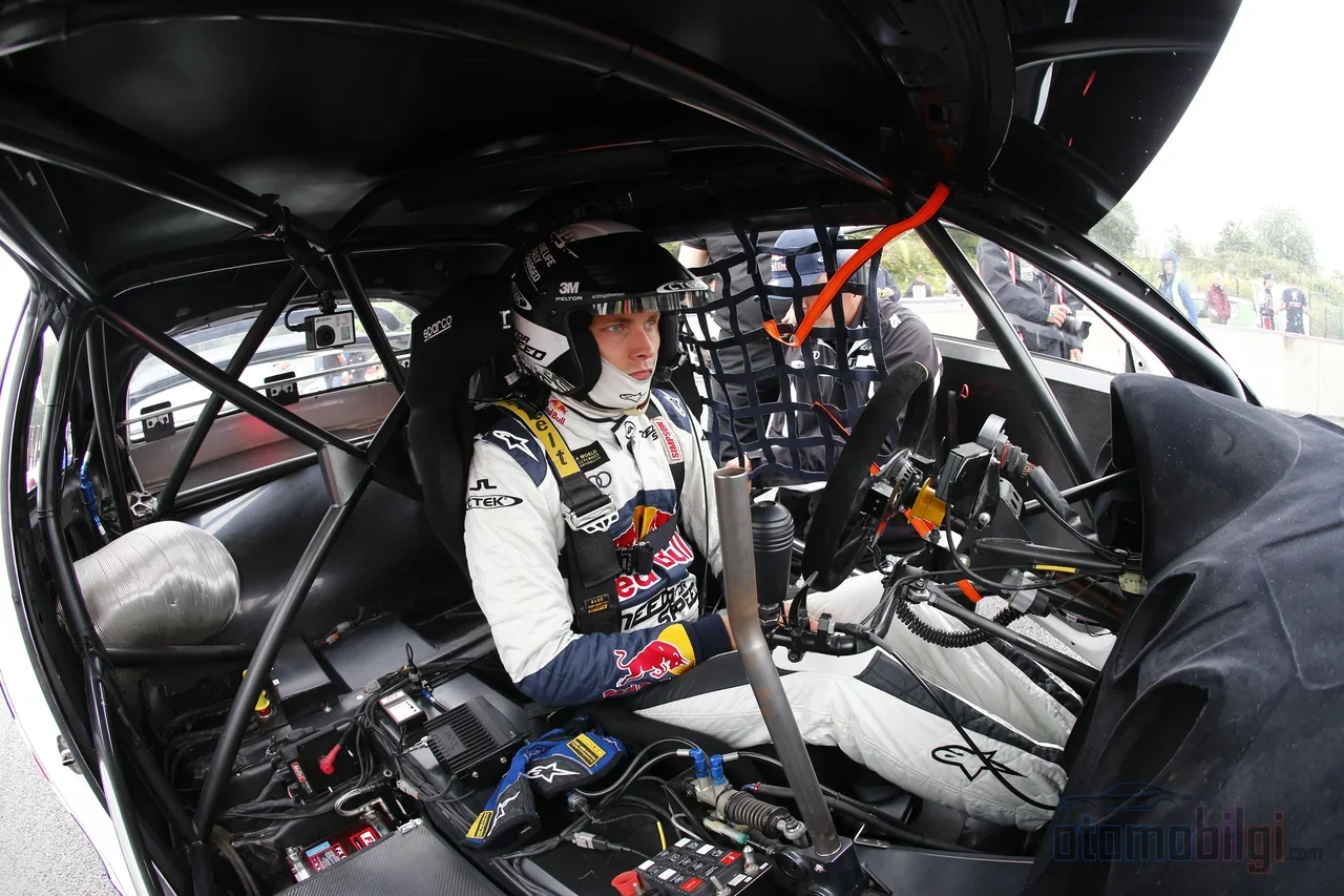 In a single day, when practice, qualifying and finals stack on top of each other, a rallycross driver's body wrestles both with high g-forces and with decisions made in a matter of seconds.