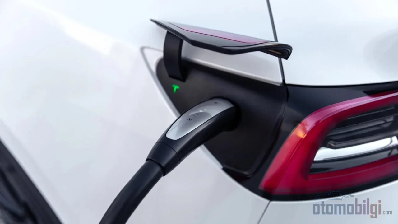 Introduction to the guide comparing fast charging networks in Türkiye, including Trugo, ZES and Eşarj, which provide service across all 81 provinces.