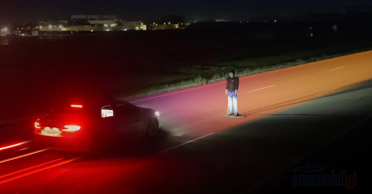 Systems that prevent 60% of collisions in the dark can raise this to 90% during the day; at night, the driver's responsibility does not diminish.