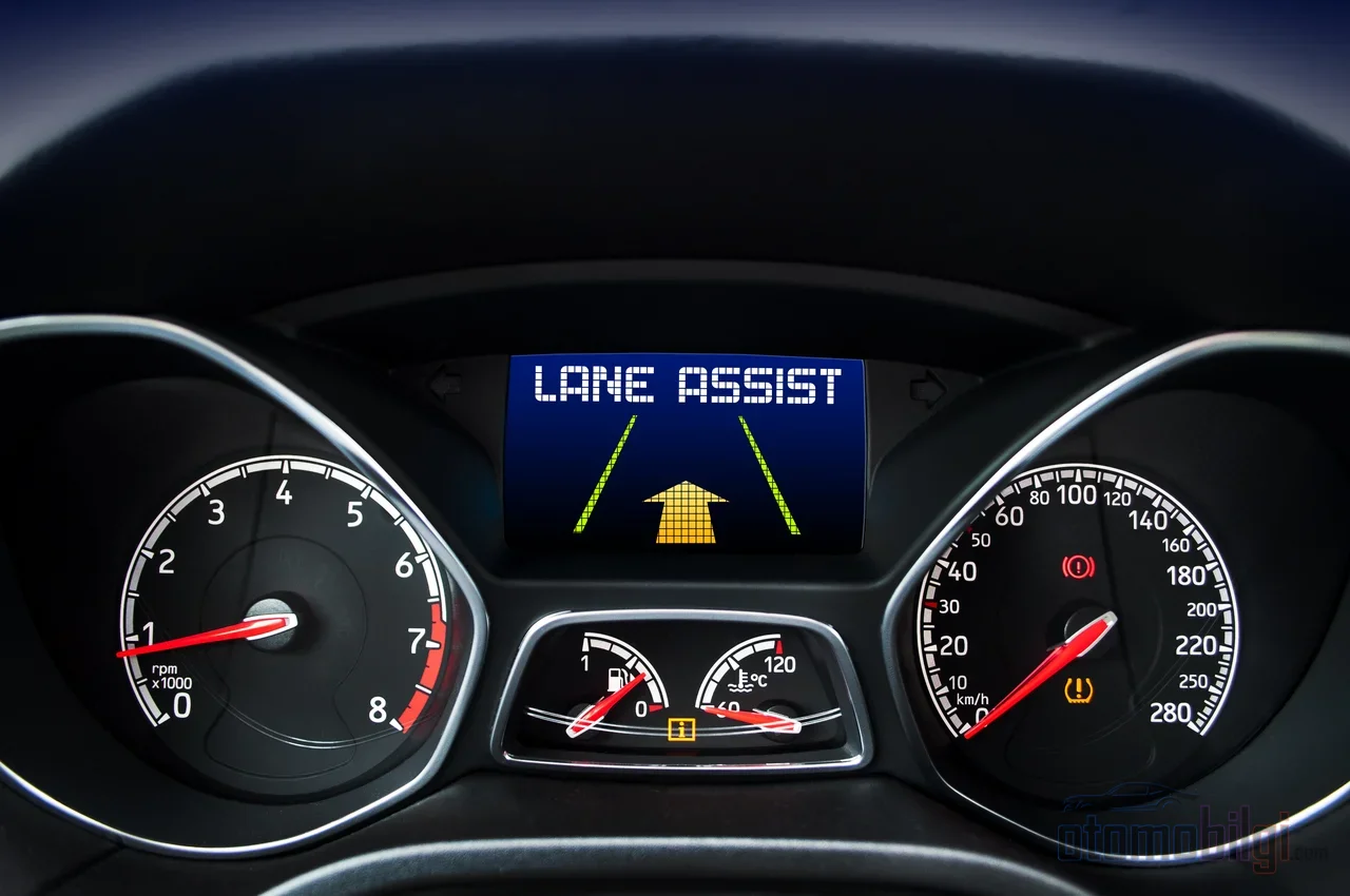 When the lane keeping assistant loses the line, it doesn't hold the steering wheel for you; it first warns you, then quietly hands full control back to you.