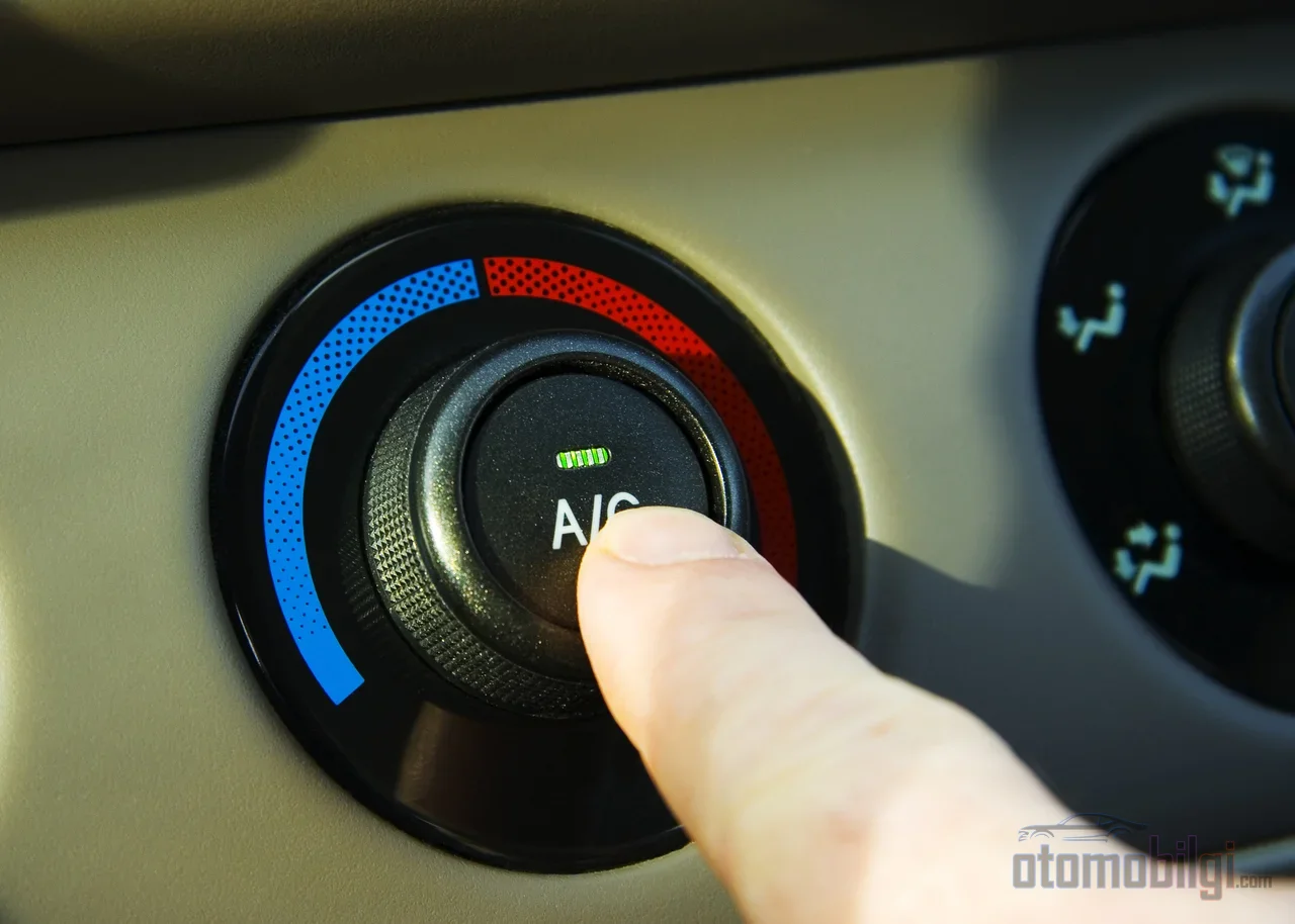 On cold winter mornings, while the hybrid's battery is struggling to warm up, frequent short trips can quietly drop fuel economy below 25%.