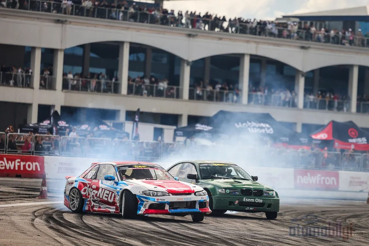 Dört ayağın dördünü İstanbul Park'ta koşan drift takviminin şampiyonu, bugün padokta lastik dumanının içinden çıkacak.