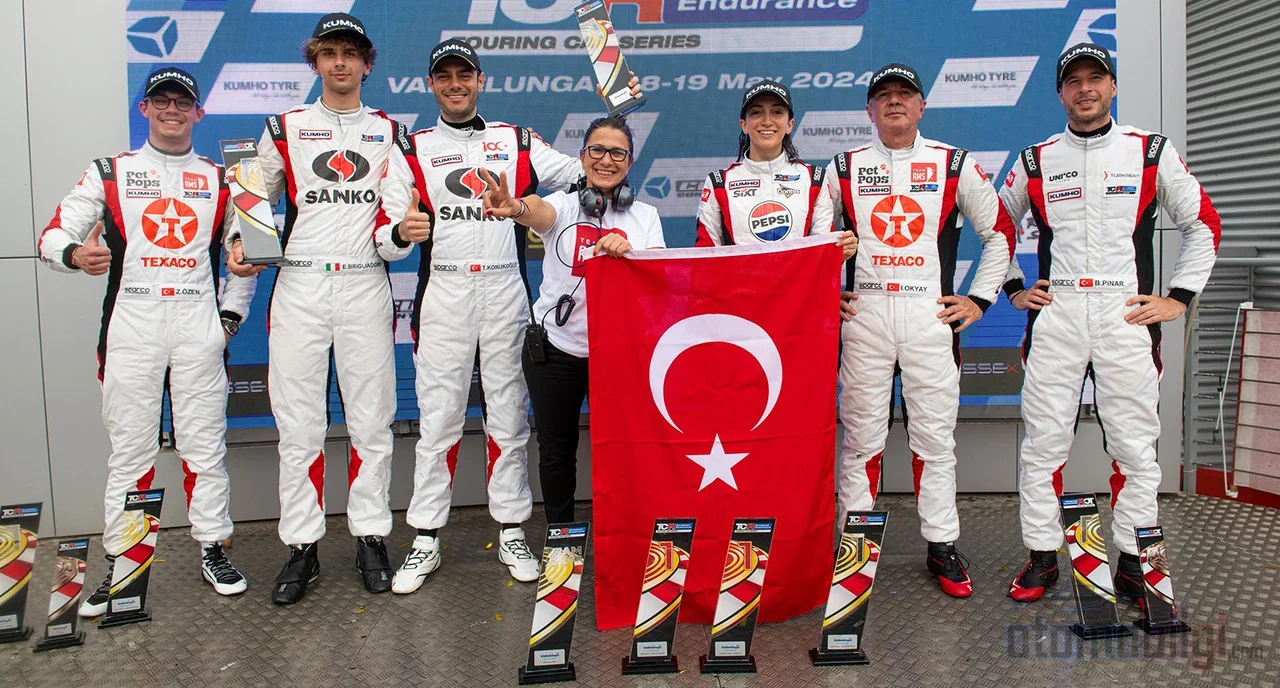 Yirmi yıl sonra İstanbul Park'a dönen GT Grand Finals, 6-8 Kasım 2026'da Ferrari 488 ile Türkiye'yi temsil edecek TEXACO Team AMS'yi ağırlıyor.