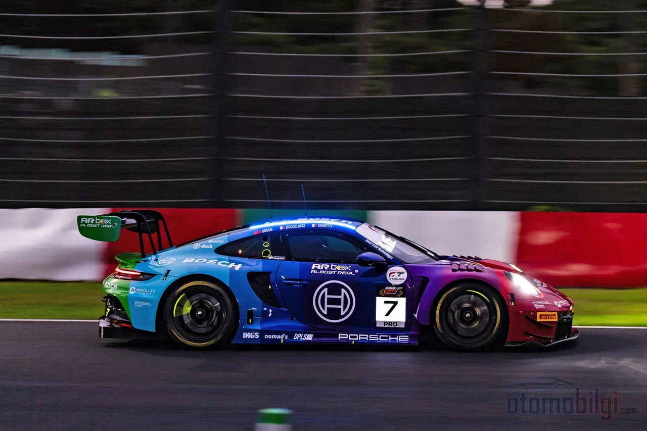 Seeing Suzuka for the first time in his life, Ayhancan Güven took to the podium that same weekend and set the fastest lap of the circuit with a 1:59.966.