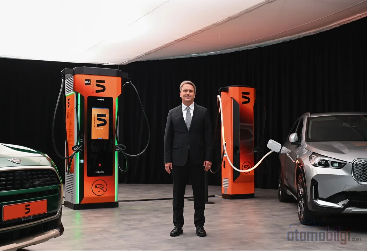 This network, expanding from 550 charging points to 3,000, is the most concrete sign of electric vehicle infrastructure in Türkiye being consolidated under a single entity.