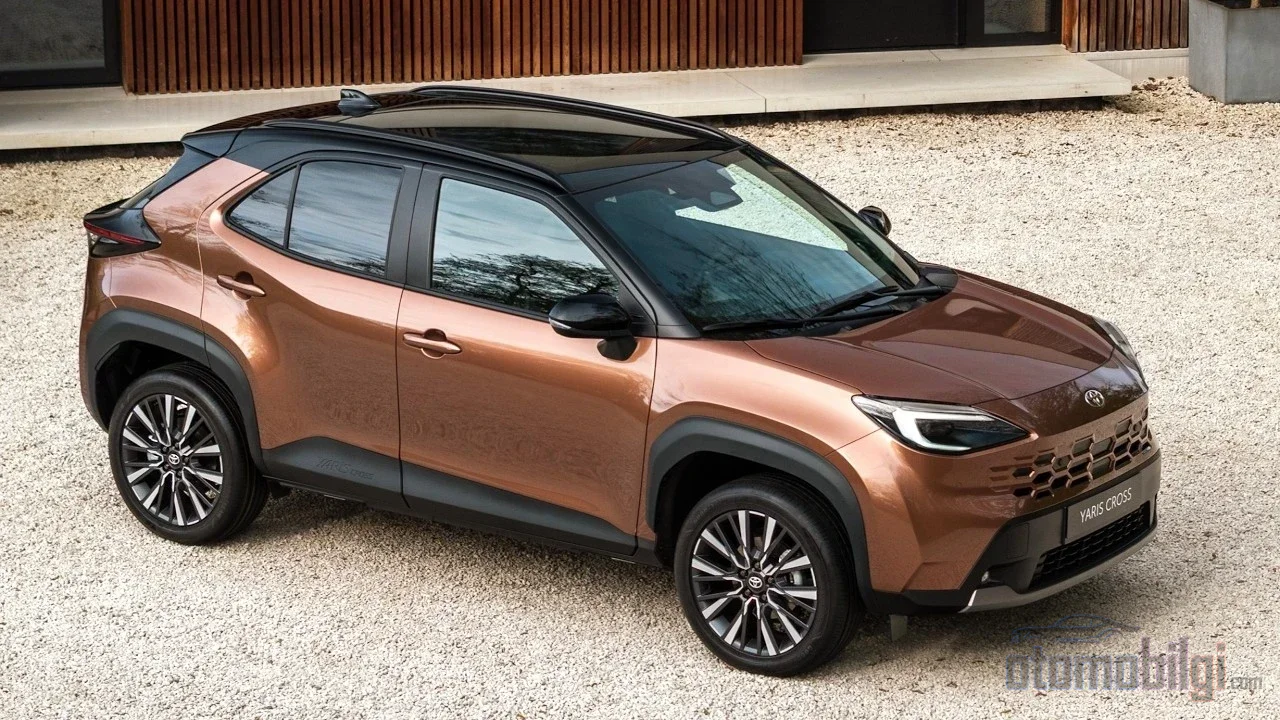 The refreshed Toyota Yaris Cross Hybrid has gone on sale in Türkiye with its 130-horsepower full hybrid unit and three trim levels.