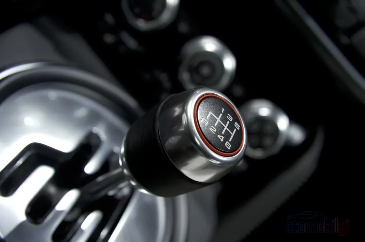 Since 2016, multi-speed automatic transmissions have surpassed manuals; today, fuel consumption is determined not by the gearbox, but by driving style.